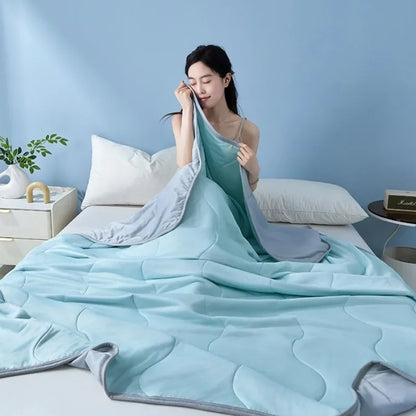 CoolRestore™ Cooling Comforter